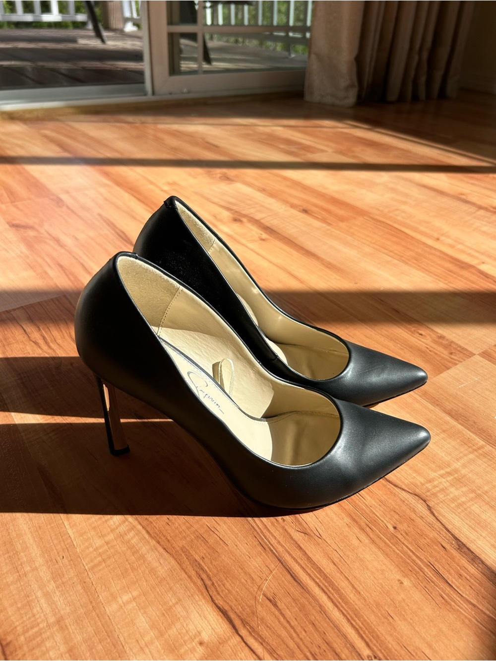 Jessica Simpson Pumps in Black Women’s Size 8 Classic Basic Heels Strapless Cute